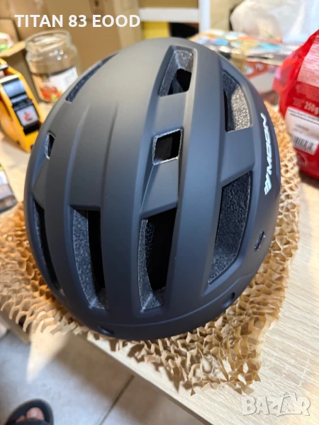 MOON LED велосипедна каска със слънчев визьор, снимка 1