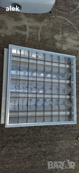 Лампи за таван употребявани , снимка 1