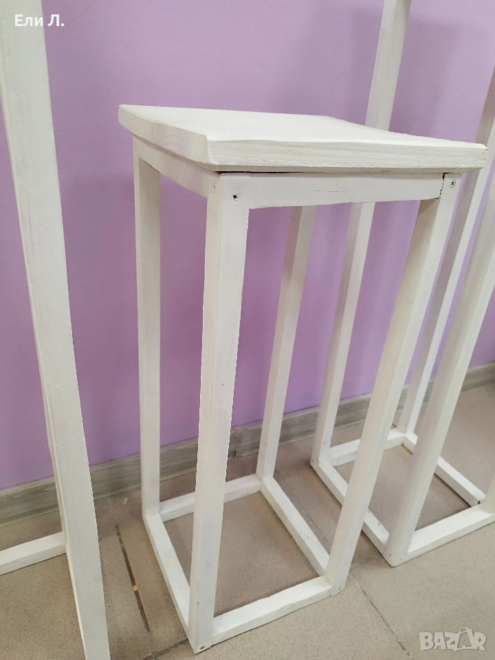 Дървени бели стойки 3 броя , снимка 1