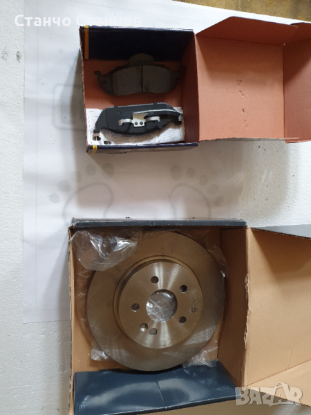 Спирачен диск ML W163 нов 30 см с накладки, снимка 1