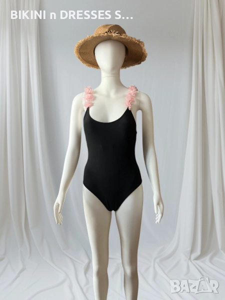 Цял черен бански с цветя рози, снимка 1