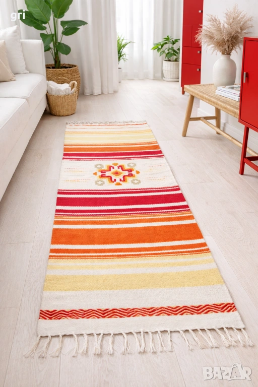 Уникална ръчно тъкана вълнена черга, снимка 1