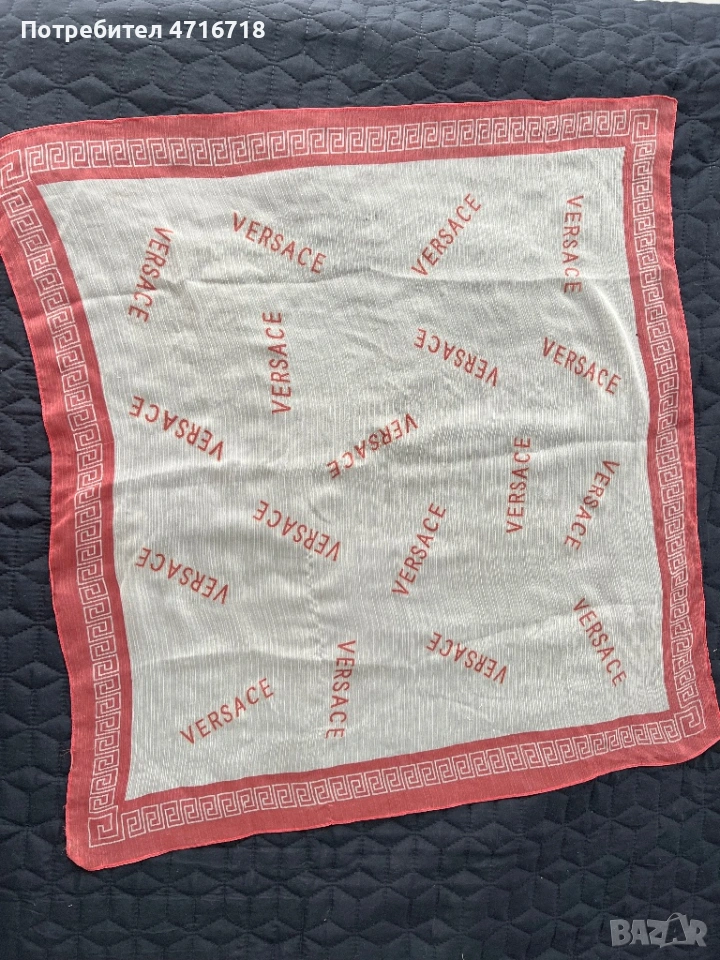 Шал Versace. Красив, стилен, Италия., снимка 1