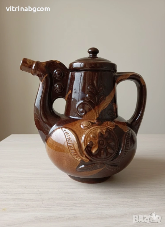 Рядък троянски крондир– Шедьовър на старото грънчарство, снимка 1