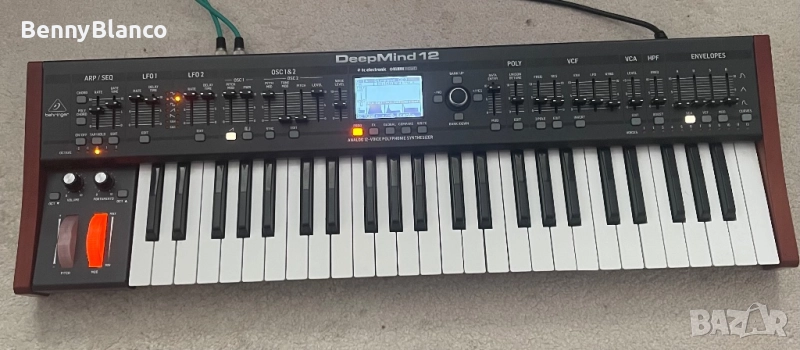 Behringer Deepmind 12 Аналогов Синтезатор, снимка 1