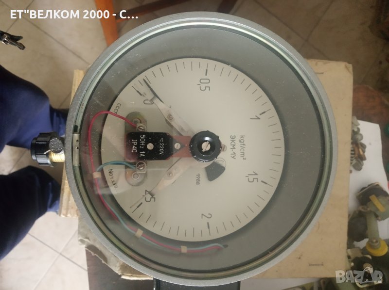 контактен манометърдо 2.5атм, снимка 1