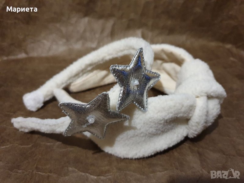 Бяла пухена диадема с възел Диадема със сребърни звездички Ръчна Изработка Аксесоари за коса Бели, снимка 1