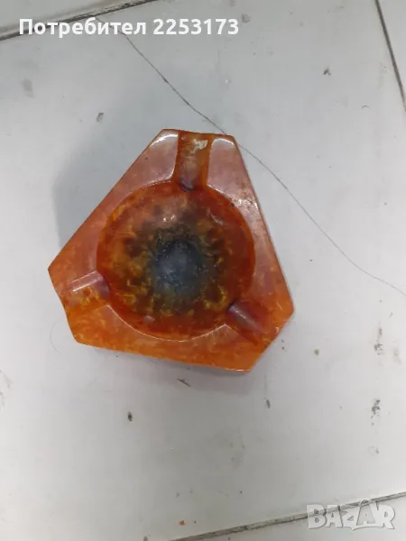 Пепелник от каталин 11см, снимка 1