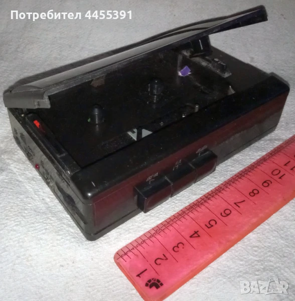 Касетофон вокман Sharp, снимка 1