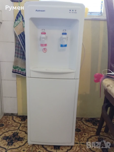 Продавам диспенсър за вода Rohnson, снимка 1