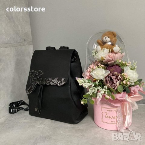 Луксозен модел раница  Guess , снимка 4 - Раници - 31845968