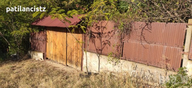 Къща с двор, лозе, басейн, барбекю и бесетка, снимка 8 - Къщи - 42591138