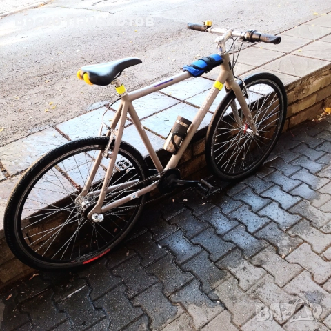 Велосипед Cross - Spria 28-е снабден с V-Brake спирачки и вътрешен тип скоростна система с 3 скоро, снимка 7 - Велосипеди - 51582142