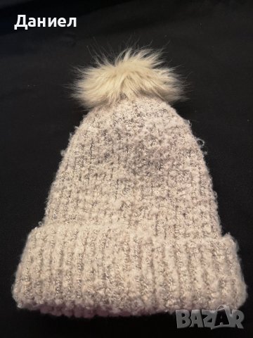 Зимна шапка, снимка 1 - Шапки - 39747075