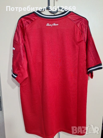 Домакински екип (тениска) на Манчестър Юнайтед сезон 25/26, снимка 4 - Футбол - 53016255