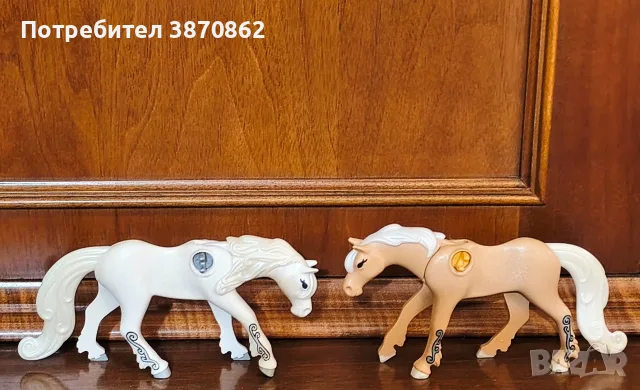 Големи коне Playmobil Geobra (2011 г.), снимка 2 - Конструктори - 56319134