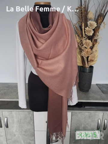 Двулицеви шалове от кашмир с втъкана златна нишка, снимка 12 - Шалове - 51861388