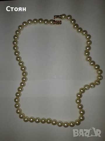 Огърлица перли позлатена закопчалка, снимка 1 - Други ценни предмети - 36117220