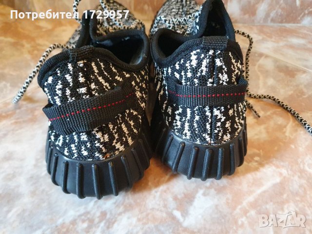 Adidas Yeezy Boost 350 Pirate Black  Номер -43, снимка 9 - Маратонки - 41596075
