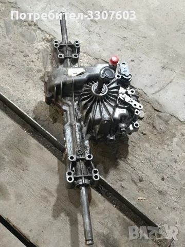 хидростатична скоростна кутия за трактор