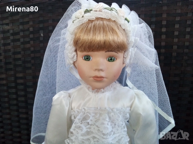 Колекционерска порцеланова кукла - булка, снимка 2 - Колекции - 52641882