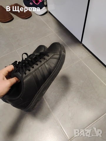 Дамски маратонки Адидас унисекс , снимка 5 - Маратонки - 53470092