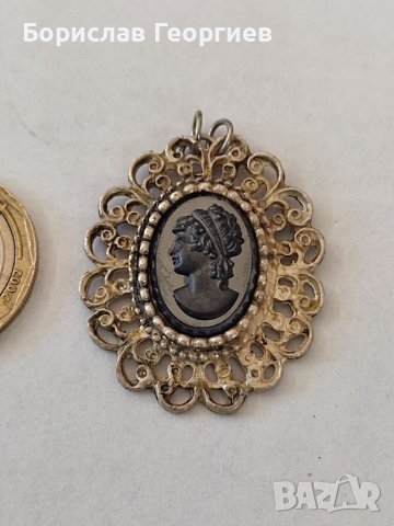 Стара посребрена висулка с камея, снимка 2 - Колекции - 41411485