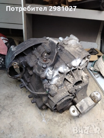 Скоростна кутия за VW T5 2.5 TDI 131 к. с, снимка 4 - Части - 53785732