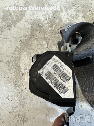 Преден ляв колан за седалка за Jeep Grand Cherokee (2006) P1CL67BD5AD, снимка 2 - Части - 53509722