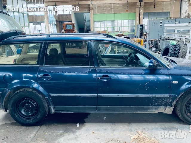 VW Passat 2.3 VR5, снимка 4 - Автомобили и джипове - 50258938