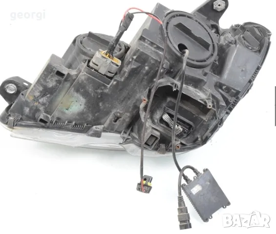 Мерцедес 204 ксенон , снимка 3 - Части - 55799197