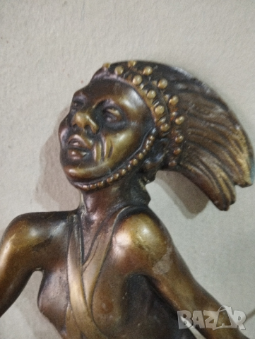 Стара бронзова апликация, снимка 2 - Антикварни и старинни предмети - 44715462