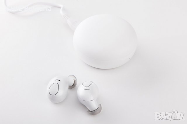 Чанта за таблет + Bluetooth слушалки TWS (earbuds), снимка 5 - Чанти - 38786294