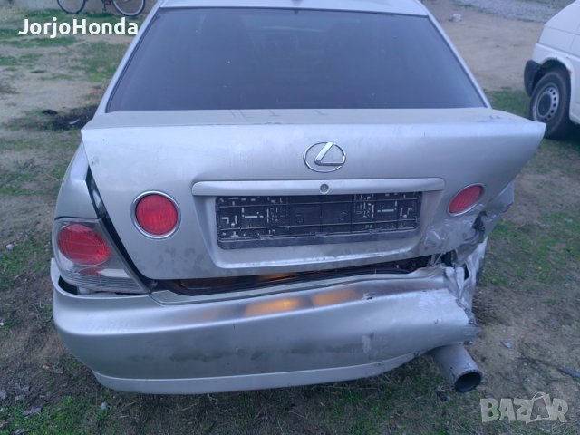 lexus is 200 на части , снимка 4 - Автомобили и джипове - 44285131