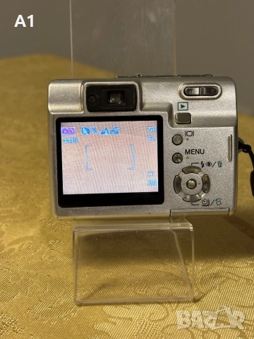 KONICA MINOLTA DIMAGE X50, снимка 3 - Фотоапарати - 52466694