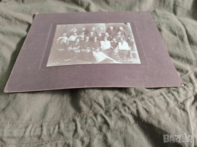 снимки :III Образцова девическа гимназия. 1927 - ръководители и учители 