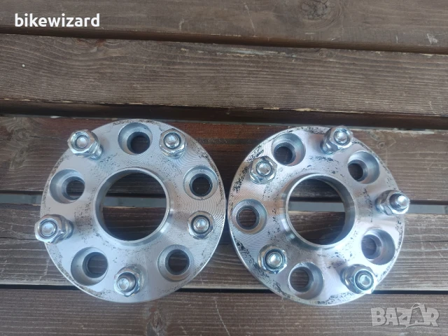 Чифт фланци 20ММ. 5х114.3 60.1мм за Toyota/Lexus, снимка 1