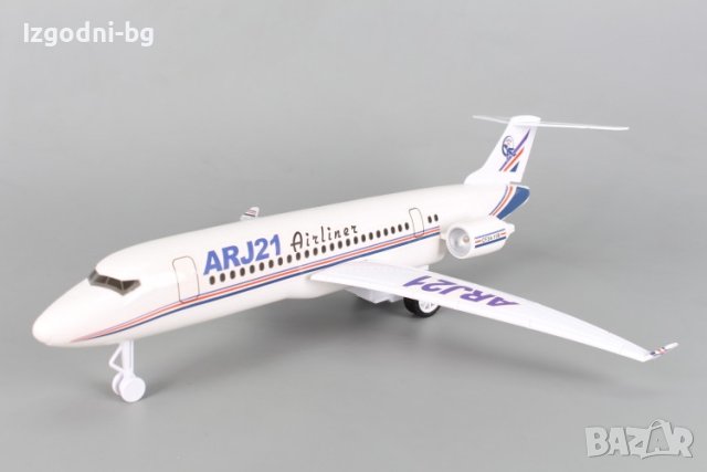 Детски самолет със звук и светлина, снимка 3 - Влакчета, самолети, хеликоптери - 42182490