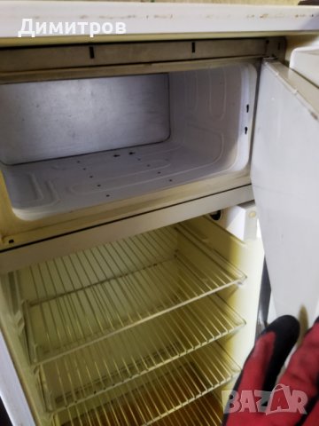 Хладилник, снимка 4 - Хладилници - 41701142