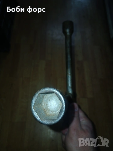 Оргинален руски кръстат ключ много здрав , снимка 16 - Аксесоари и консумативи - 53664560