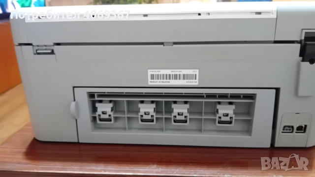 Продавам принтер, сканира но не принтира не знам защо , има касети с мастило и кабел ., снимка 4 - Друга електроника - 52528939