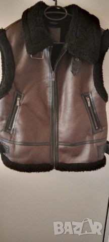 Дамски кожен елек 