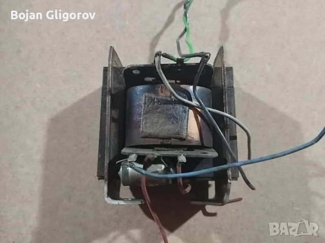 Изходен трансформатор от лампово радио