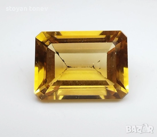Рядък голям 15.39кт естествен жълт цитрин – VVS чистота, емералд кът, Африка! Нов!, снимка 10 - Други - 53562951
