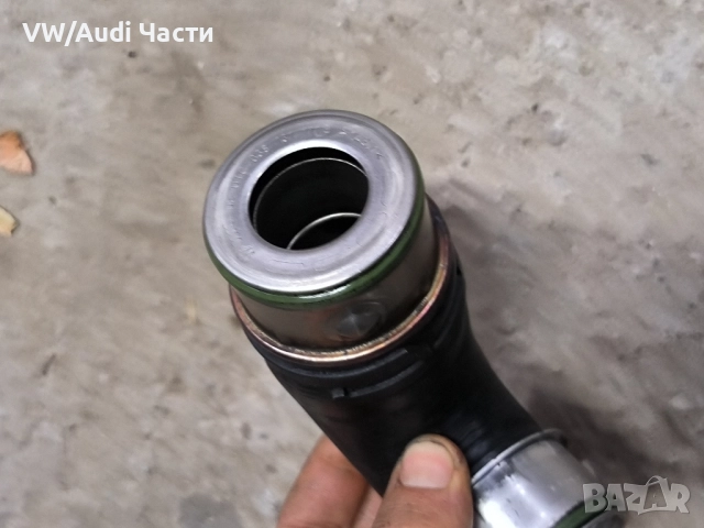 Маркуч турбо за Голф 5 Ауди А3 Пасат Туран VW Golf 5 Audi A3 Passat Touran Jetta 2.0TDI 038131111B, снимка 2 - Части - 52470425