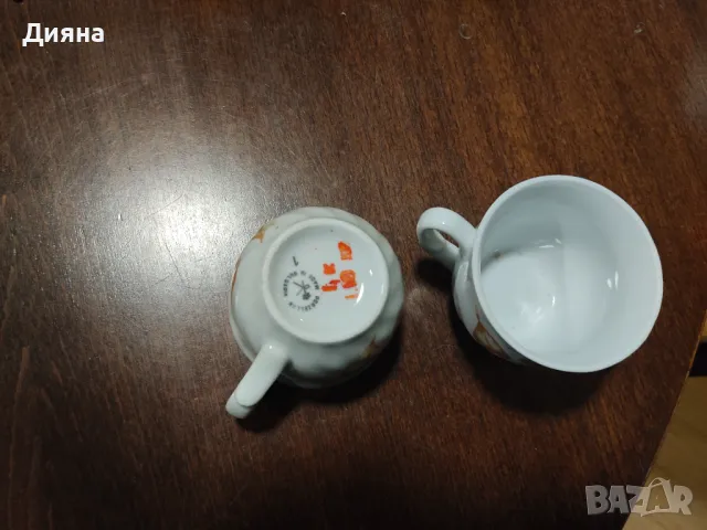 Чашки за кафе, снимка 2 - Сервизи - 48143301