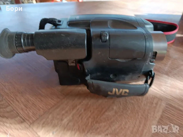 Камера JVC Compact VHS, снимка 4 - Камери - 48122163