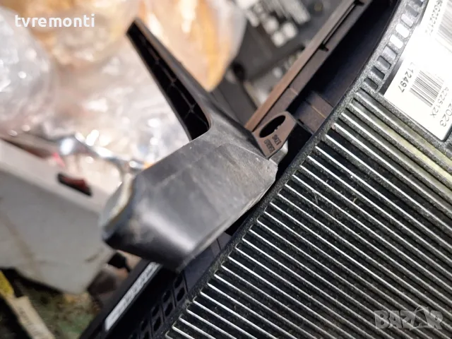 оригинална стойка КРАЧЕТА за телевизор HISENSE  модел  50A6K, снимка 5 - Стойки, 3D очила, аксесоари - 47440249