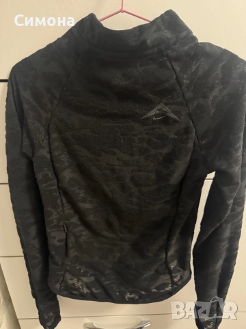 Блузка nike trail