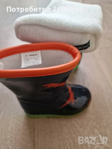 гумени ботушки с полар 22 размер, снимка 4 - Детски боти и ботуши - 53602907